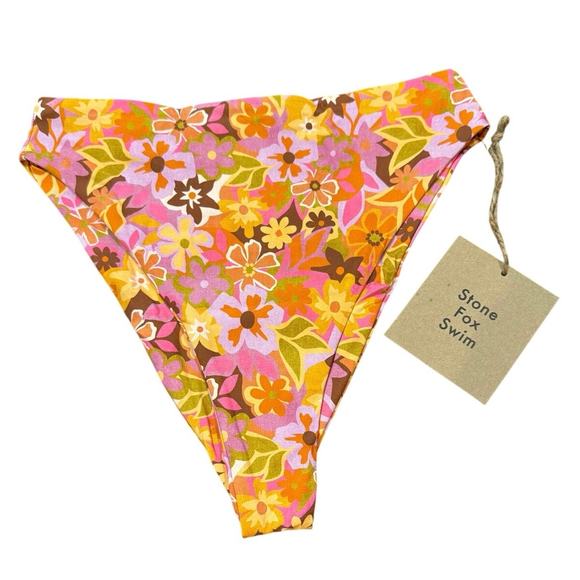 NWT Stone Fox Revolve Size Small SUMATRA Bikini BOTTOM RETRO POP CONCH TOP - Picture 6 of 13